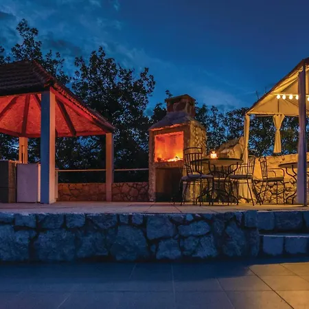 Pet Friendly Home In Kucice With Kitchen Holiday home *
